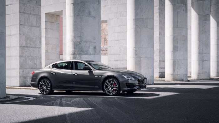Maserati เปิดตัว Quattroporte