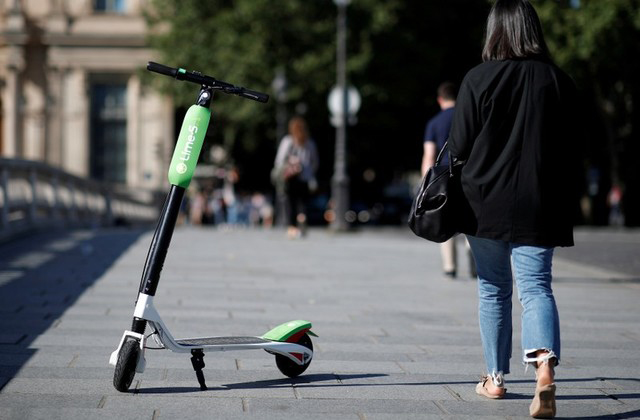 scooter-sharing