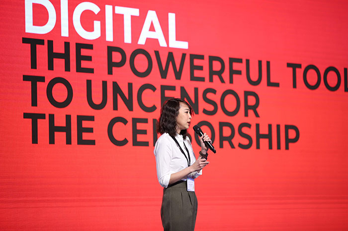 ดมิสาฐ์ องค์ศิริวัฒนา Co-founder and Executive Creative Director, SOUR Bangkok