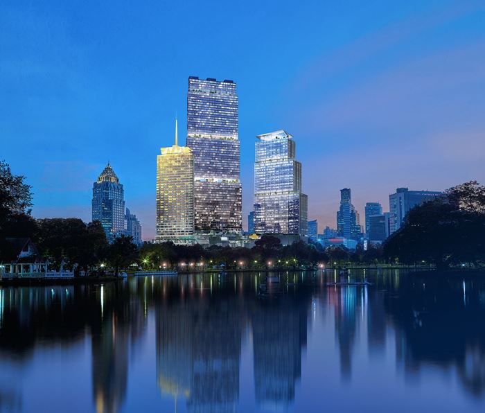 Dusit Central Park (Night)