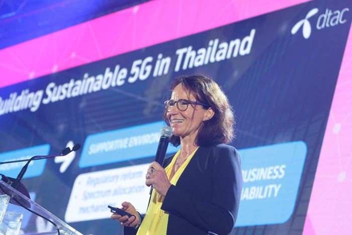 อเล็กซานดรา ไรช์ CEO dtac