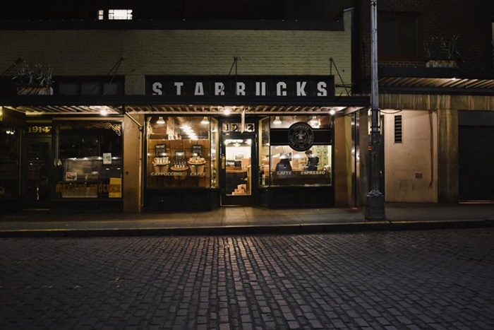 Starbucks First Store