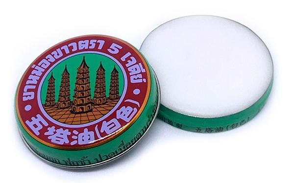 ยาหม่องขาว