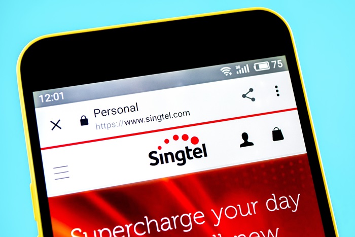 SingTel