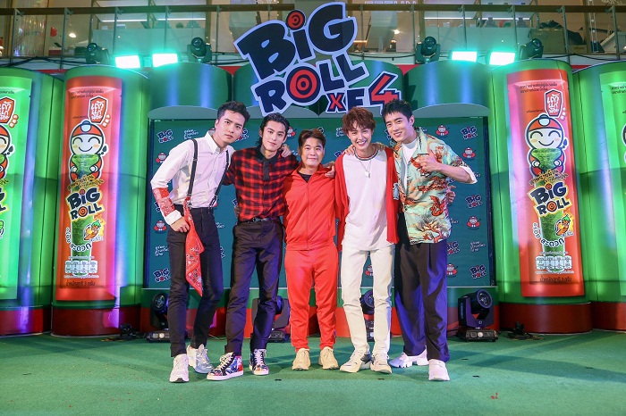 4 หนุ่ม F4 ในฐานะพรีเซนเตอร์สินค้าของเถ้าแก่น้อย