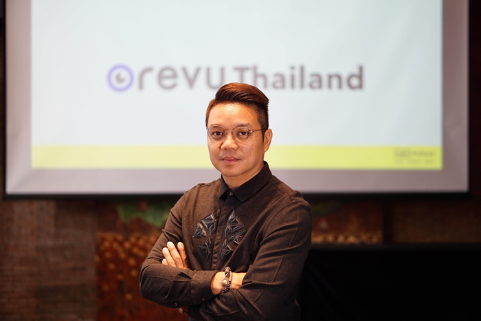 นายอนุพงศ์ จันทร ผู้บริหาร Revu
