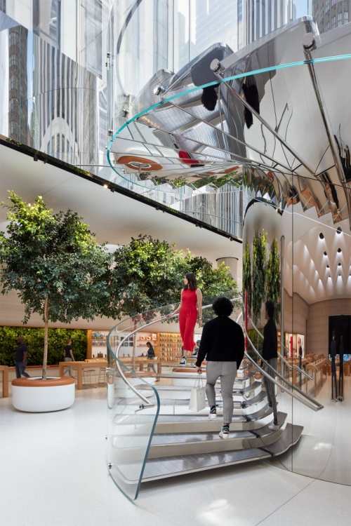 Apple-Store-fifth-avenue-2019-04