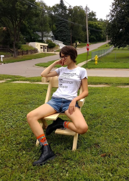 Bi-Chair-04