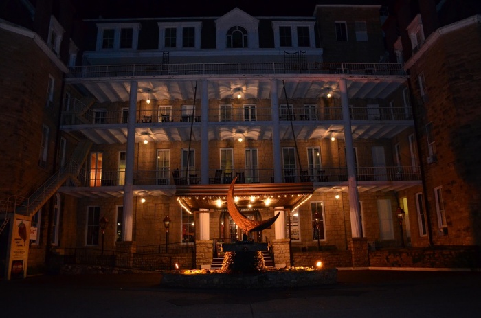 1886 Crescent Hotel and Spa