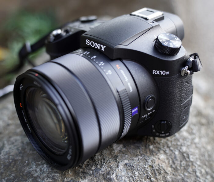 Sony-RX10-Mark-IV