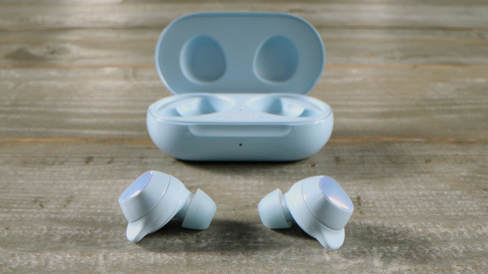 05 Galaxy Buds Plus