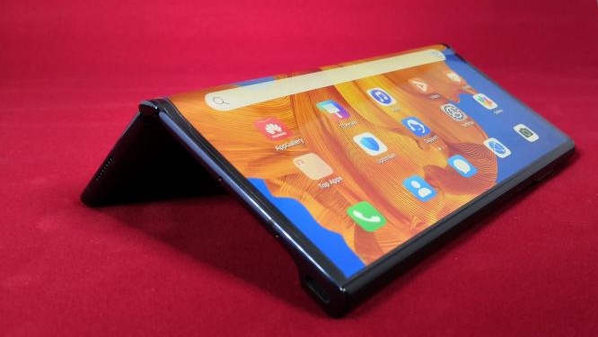 Huawei Mate X Fold