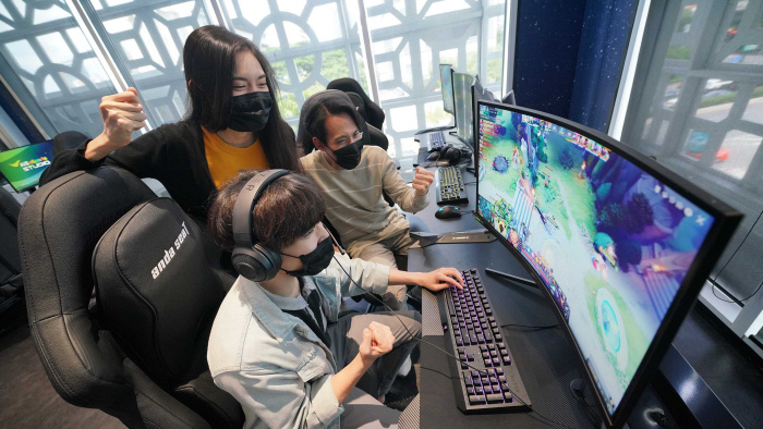 eSports 04