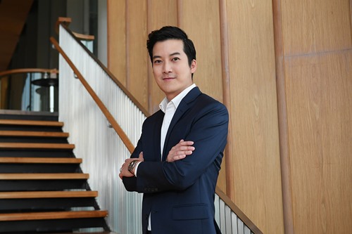 อมาโด้ปลื้มกลยุทธ์ "พรีเซ็นเตอร์"ประสบผลสำเร็จต่อเนื่อง ส่งสเปเชียลบ็อกเซ็ต H-Collagen รับสิทธิกระทบไหล่ “ฮยอนบิน”