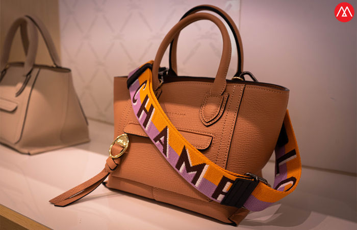 LONGCHAMP