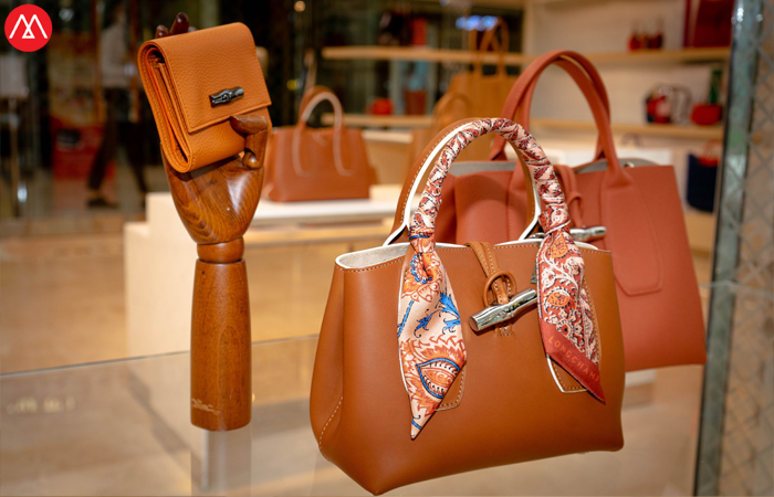 LONGCHAMP