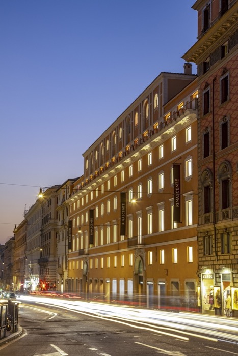Rinascente Rome Tritone Italy