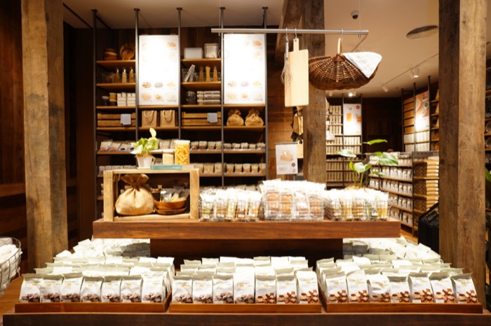 MUJI The EmQuartier